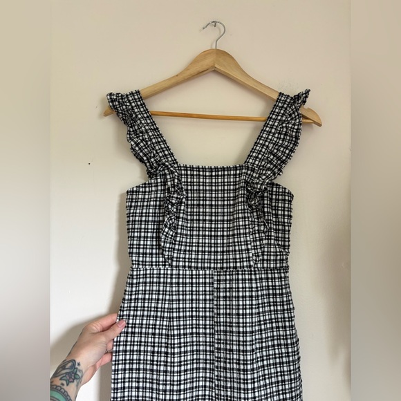 BDG textured black & whie straight leg jumpsuit - Picture 4 of 6